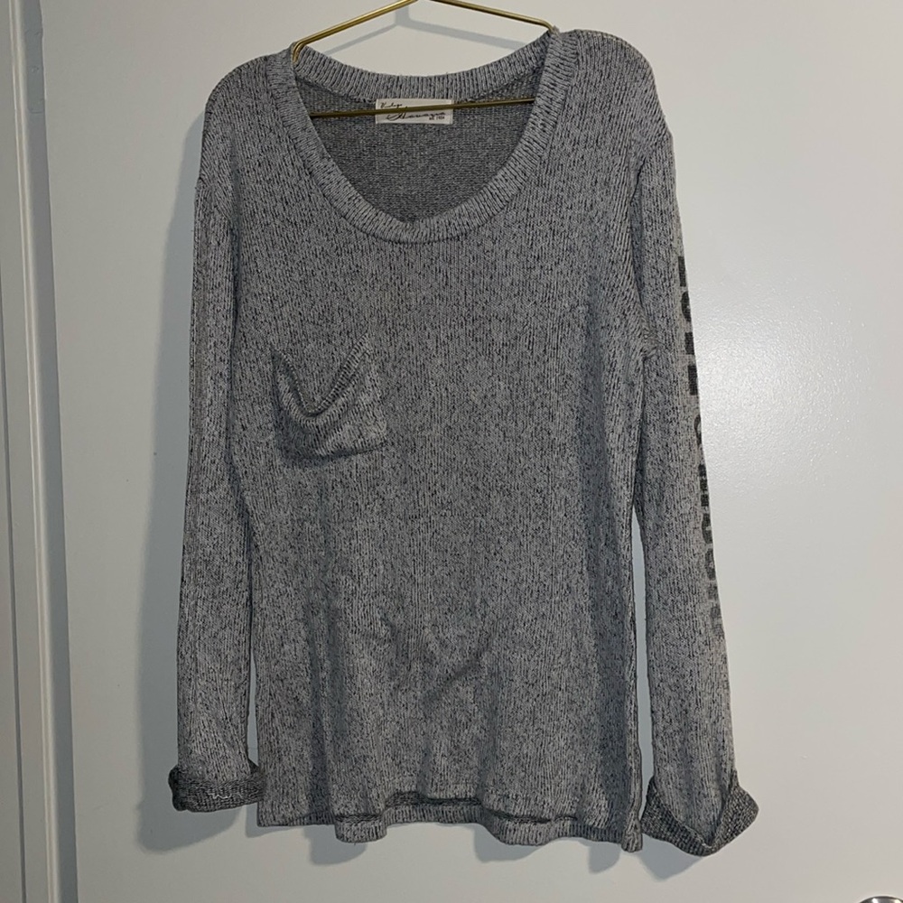 Vintage Havana Brand Sweater Gray Long Sleeve Medium Love & Music Sleeve Detail